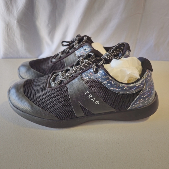 TRAQ Black and Blue Sneakers - Picture 1 of 11
